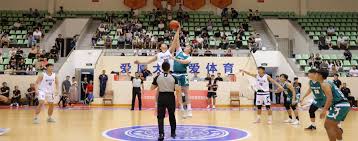 一城两江三