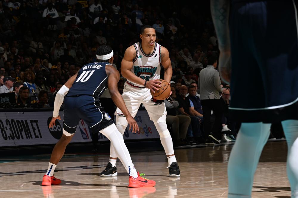 到了举足轻 到了举足轻